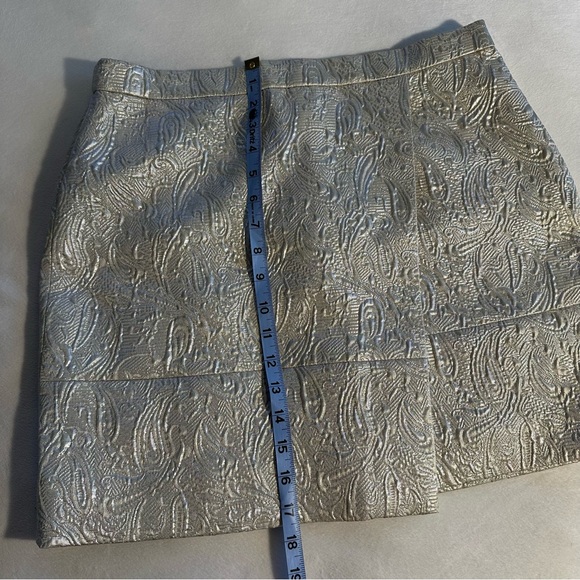 J. Crew Origami Skirt in Metallic Matelasse Mini Wrap Front - Cream Size 4, 8 - Picture 16 of 16